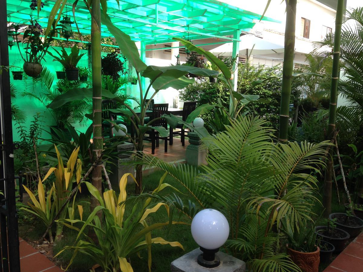 Ly Ann Boutique D'Angkor Hotel เสียมราฐ ภายนอก รูปภาพ
